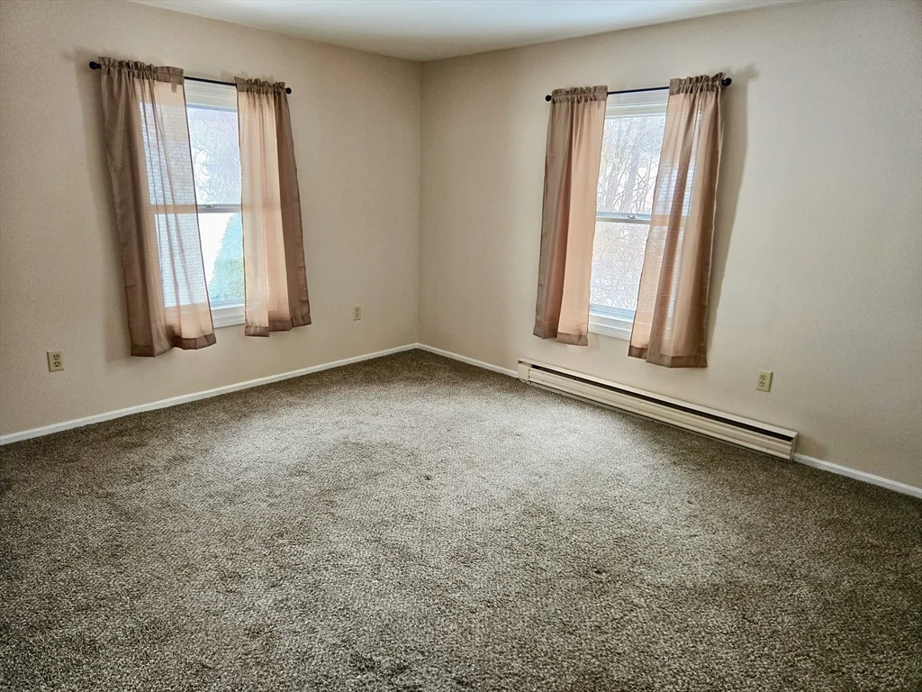 297 Ashland Ave, Southbridge