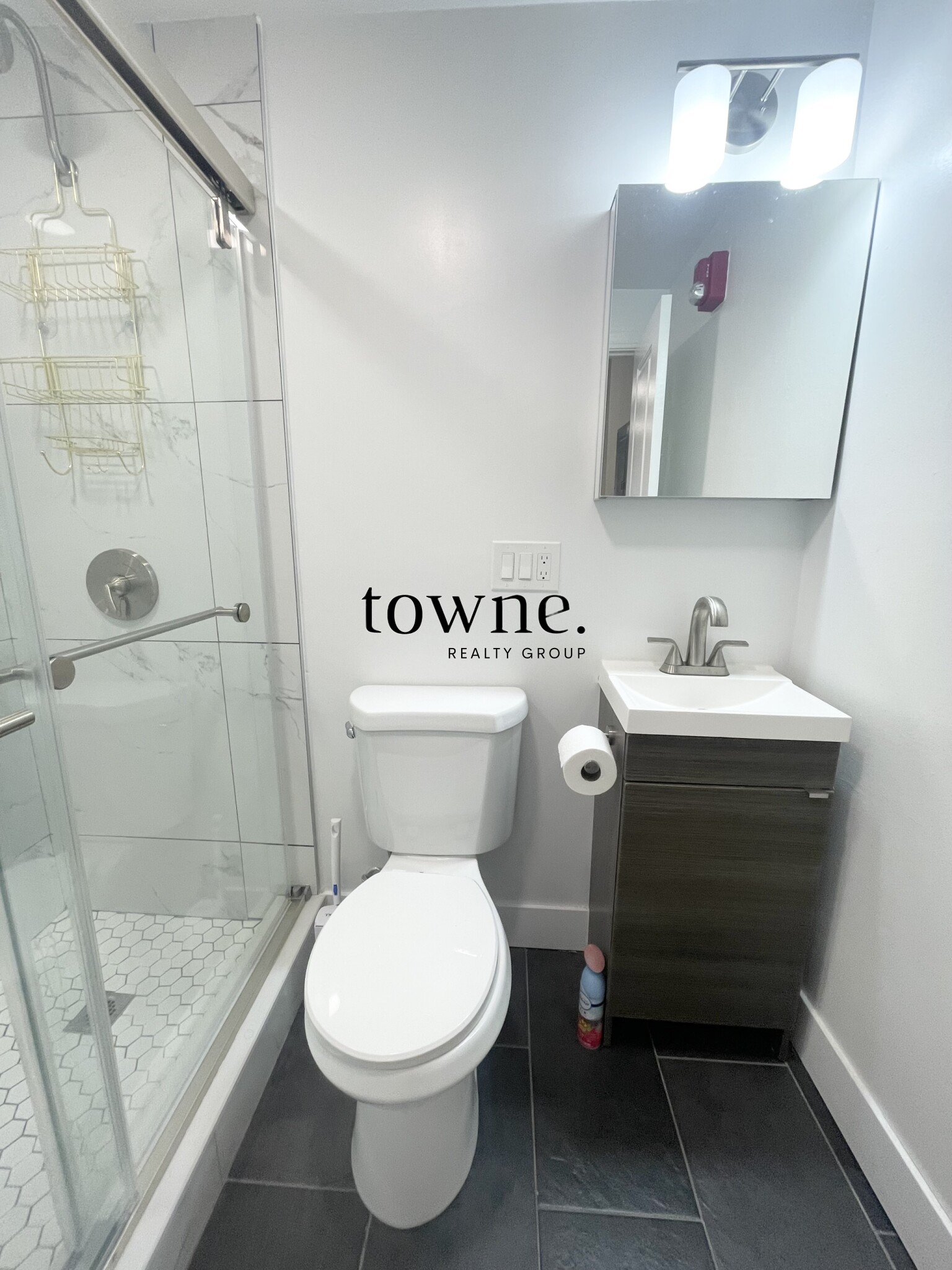 270 Newbury St, Back Bay