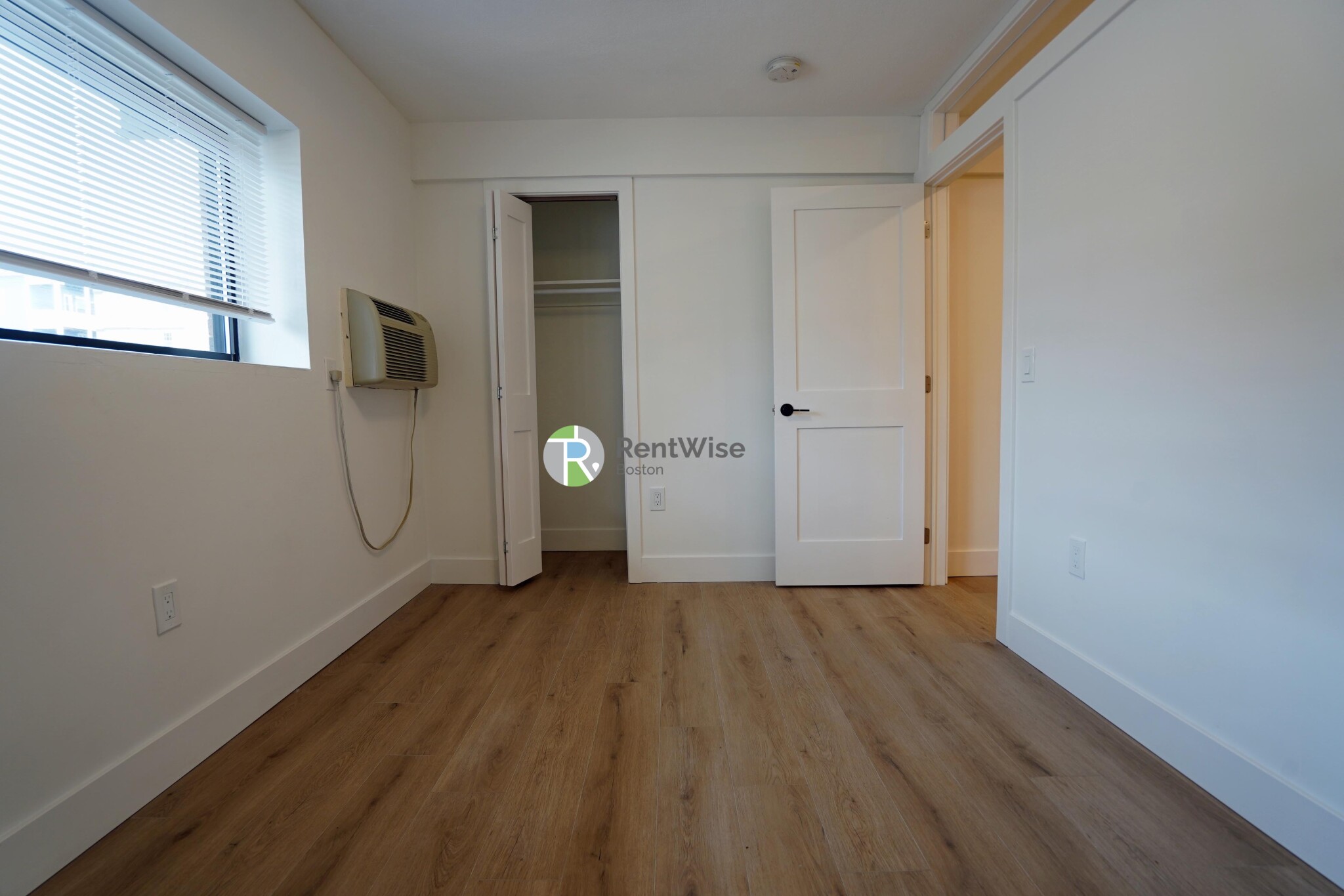 745 East 6th St, South Boston