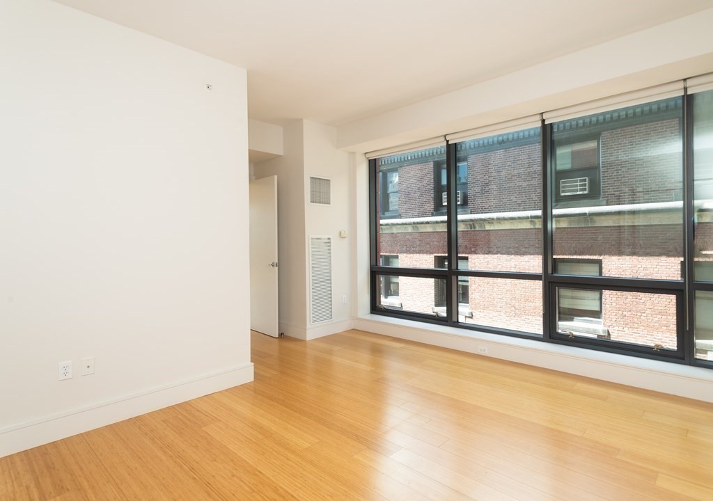 45 Province, Midtown