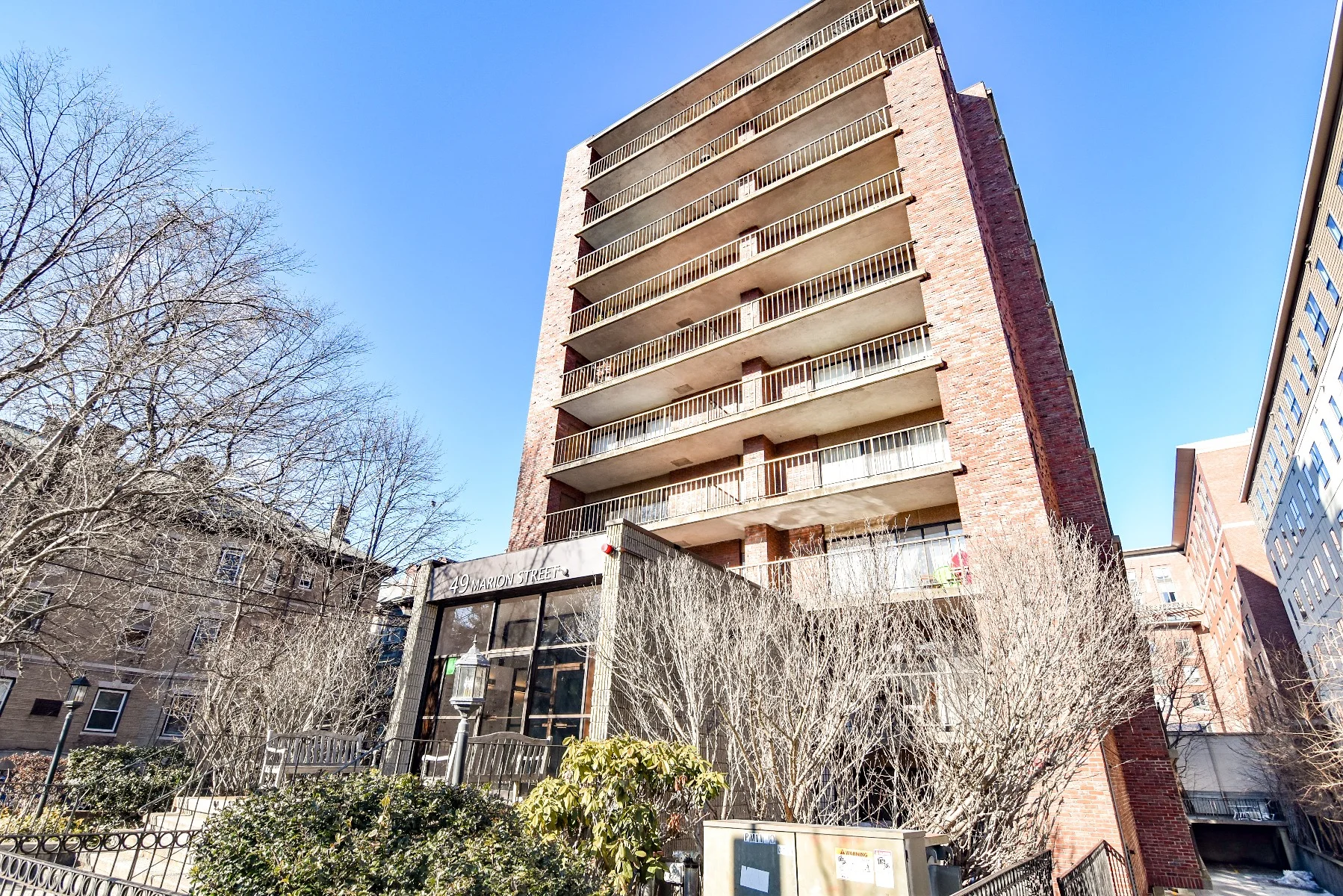 49 Marion St, Coolidge Corner