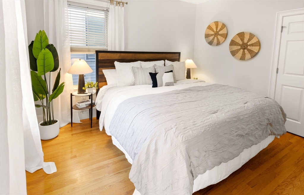 12 I St, South Boston