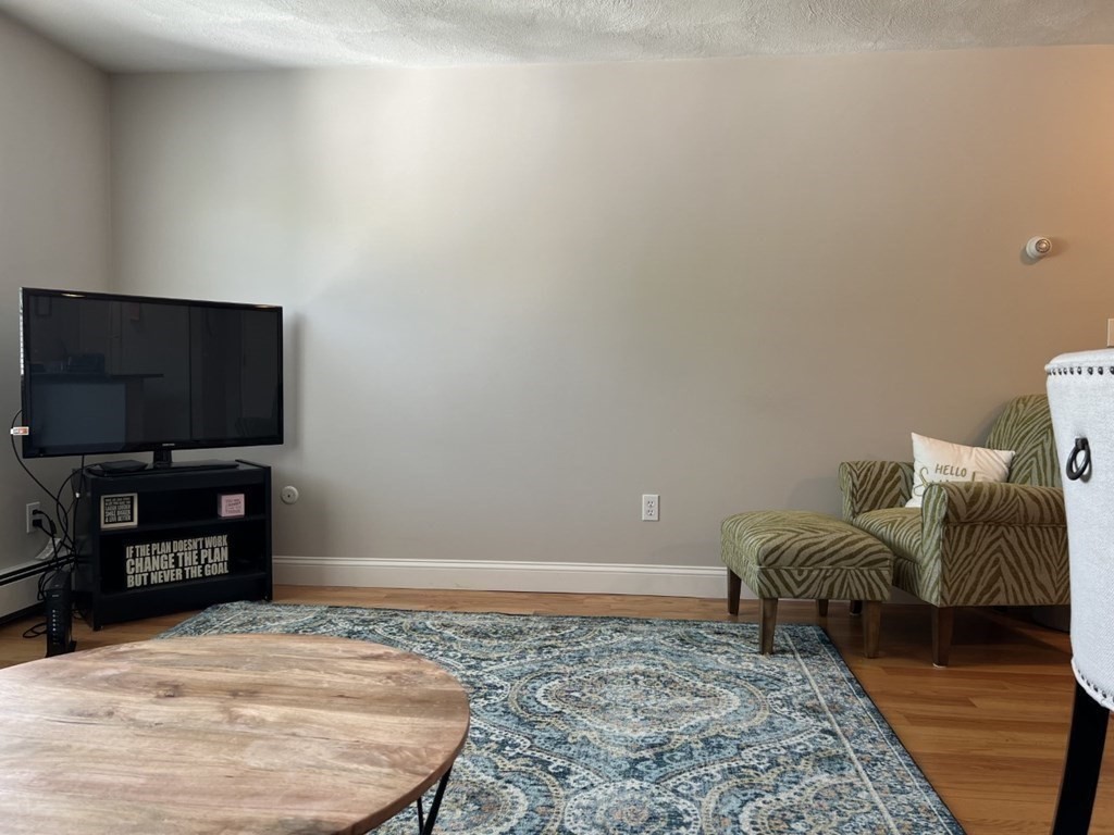 559 Willard St, Quincy