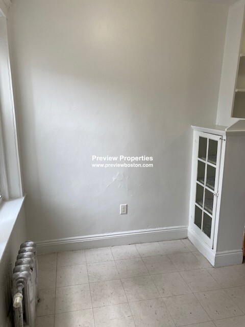 1163 Boylston St, Fenway