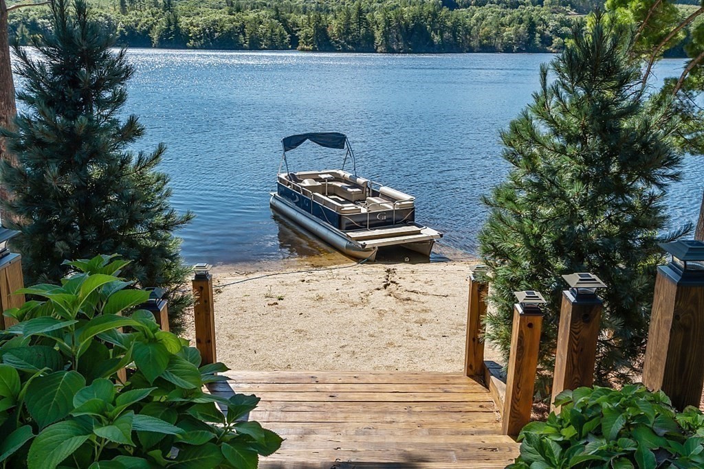 164 South Ashburnham Rd, Westminster