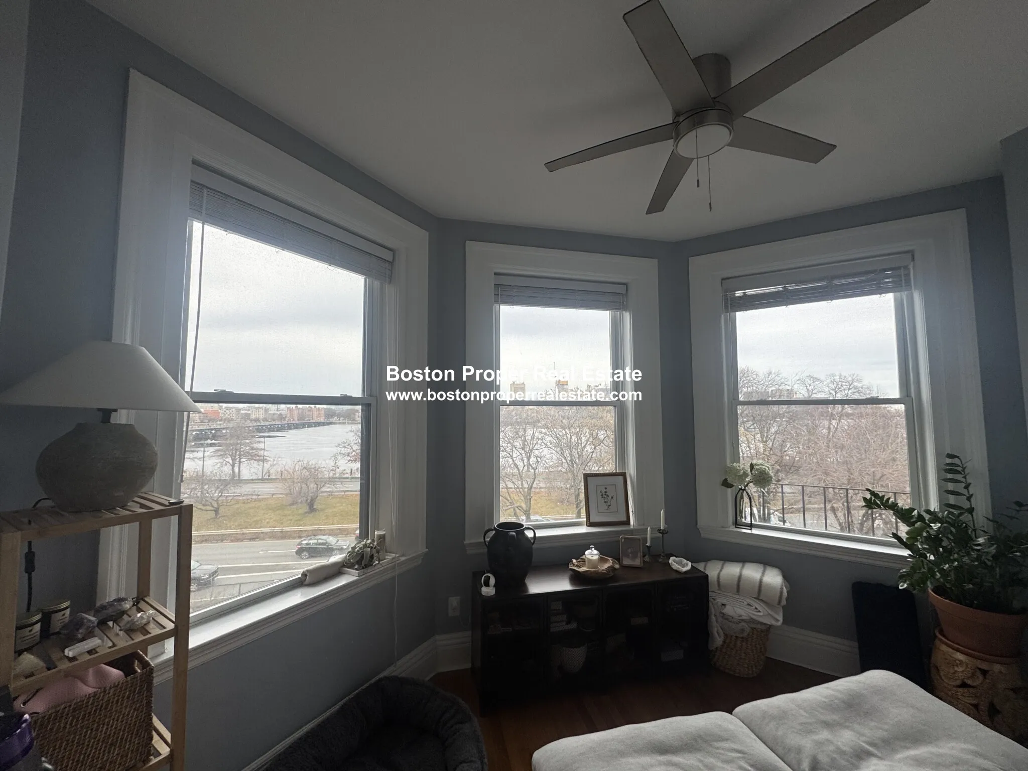 464 Beacon St, Back Bay