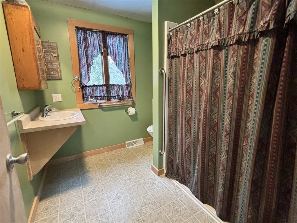 4 Braemore Rd, Taunton