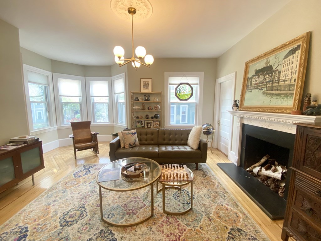 3 bed, 1 bath apartment for rent at 24 Hall Ave Unit 1, Powder House Square — photo 8 of 25