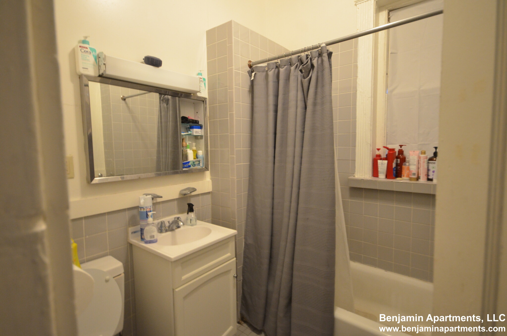 4 bed, 1 bath apartment for rent at 24 Westland Ave Unit 1O, Fenway — photo 12 of 18