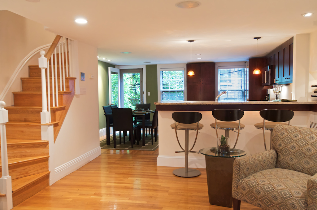 1 bed, 1 bath apartment for rent at 32 Gray St Unit 1, South End — photo 2 of 7