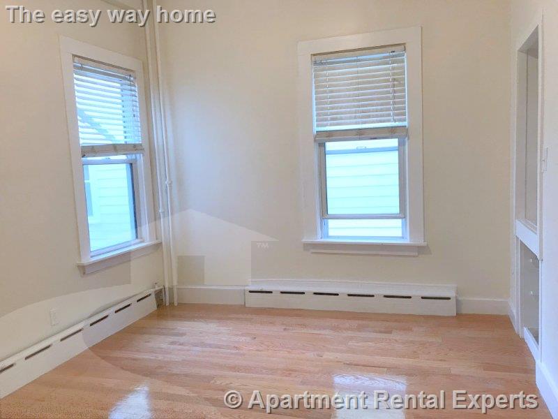 48 Cameron Ave, Davis Square