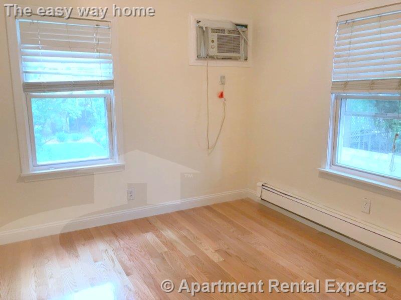 48 Cameron Ave, Davis Square