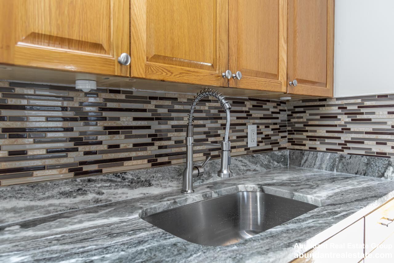 376 Medford St, Winter Hill