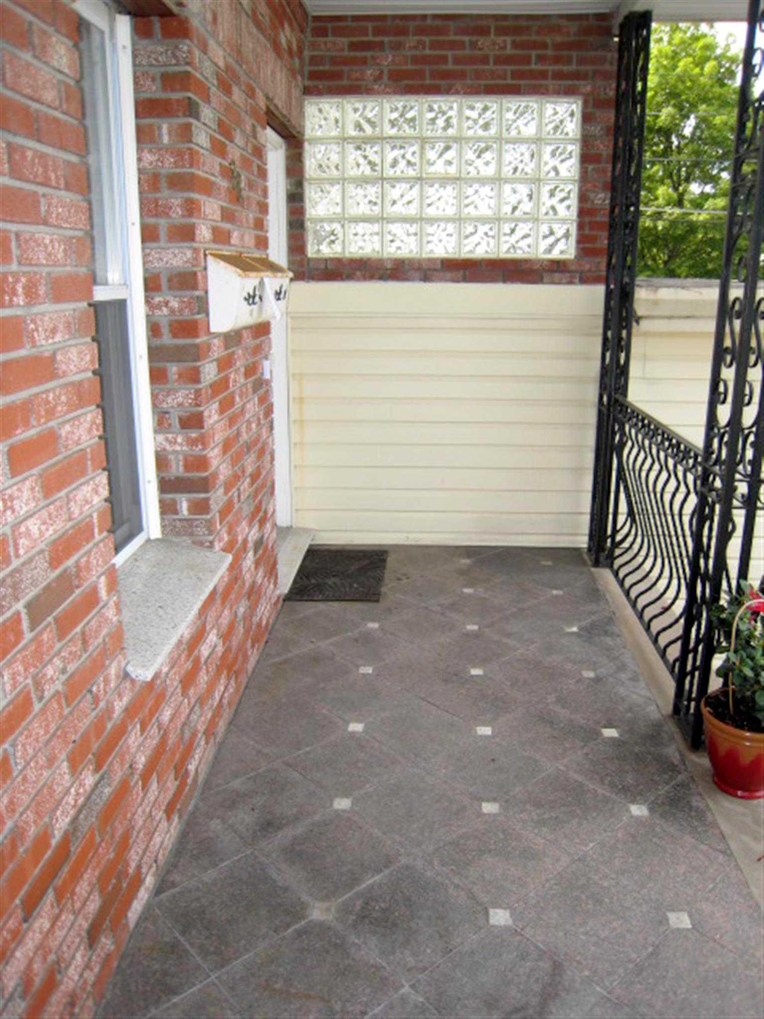 88 Albion St, Powder House Square