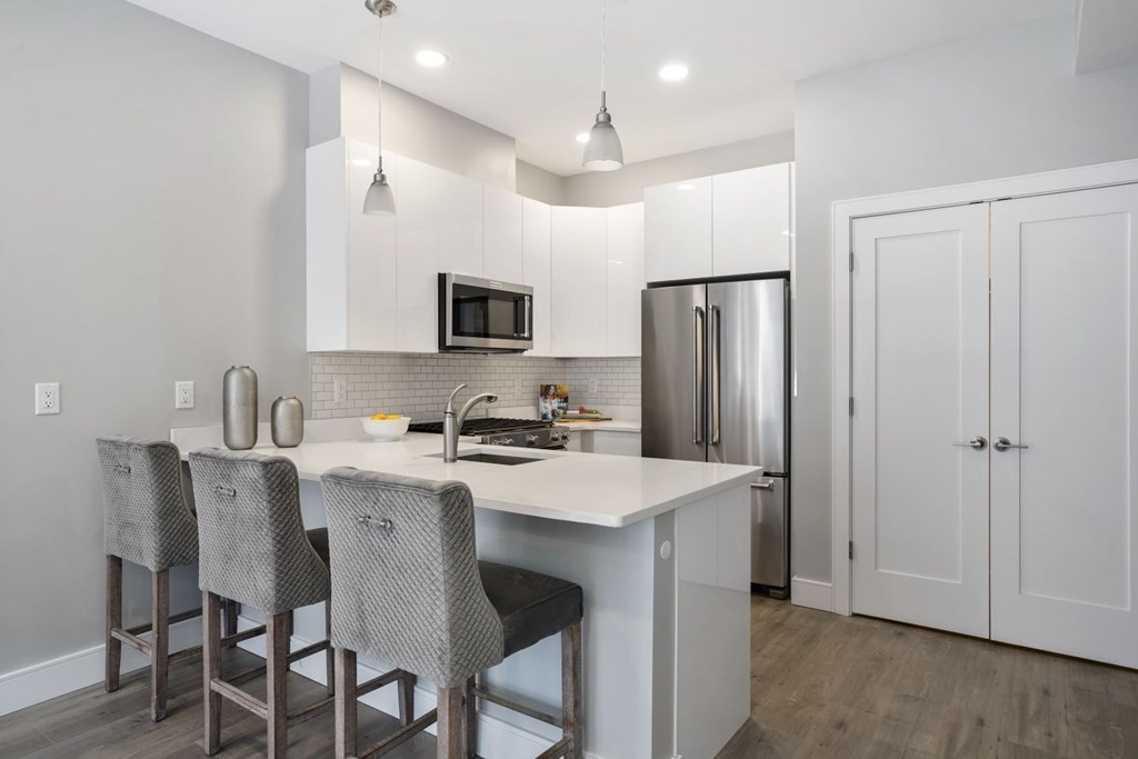 610 Rutherford Ave, Charlestown