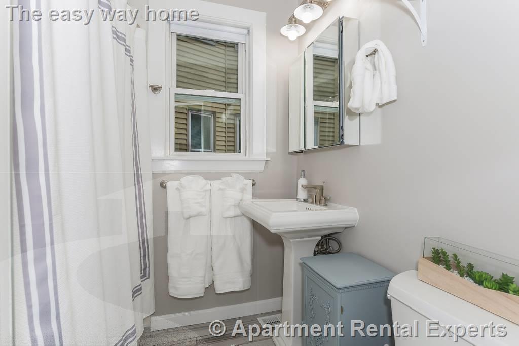 98 Elm St, Porter Square