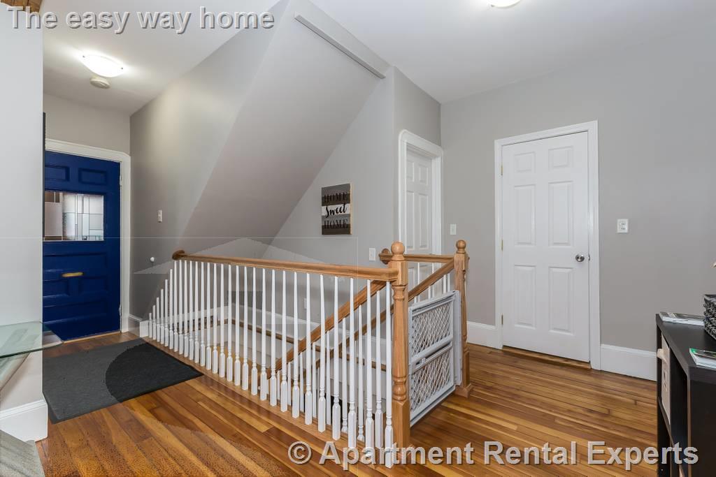 98 Elm St, Porter Square