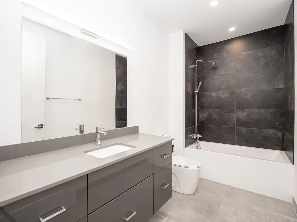 340 West 2nd St, South Boston