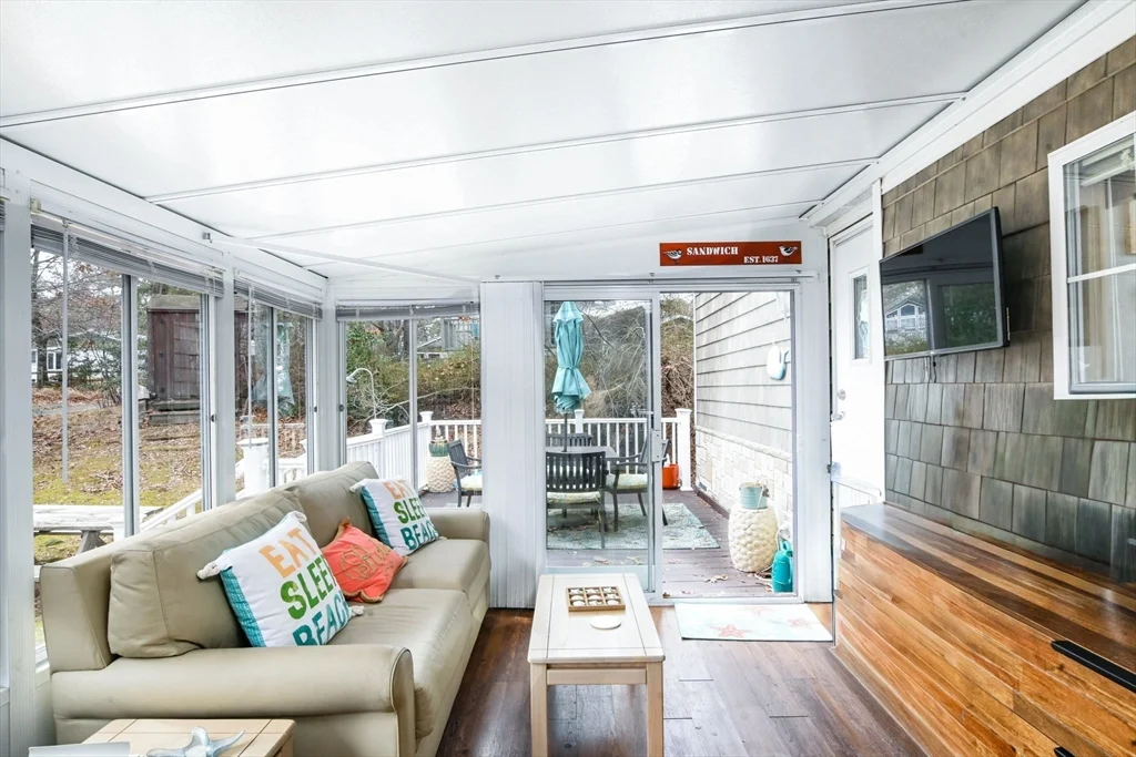 185 Cotuit Rd, Sandwich