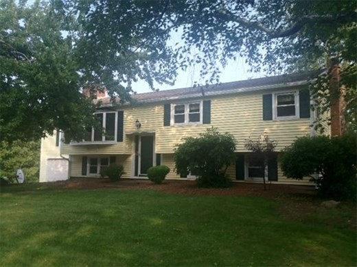 67 S Oxford Rd, Millbury