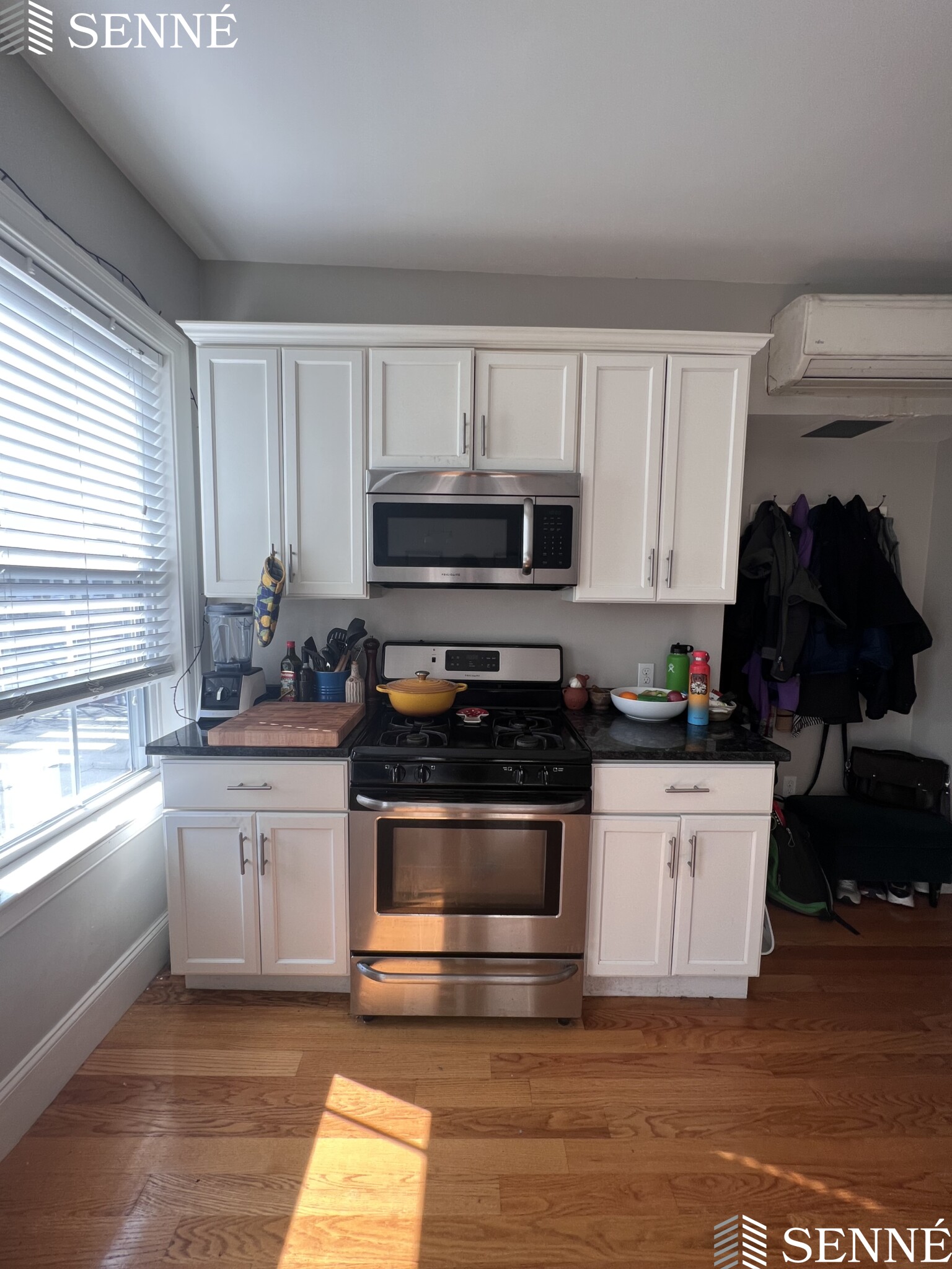 563 Cambridge St, East Cambridge