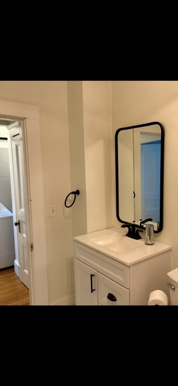 21 Thorndike, Beverly