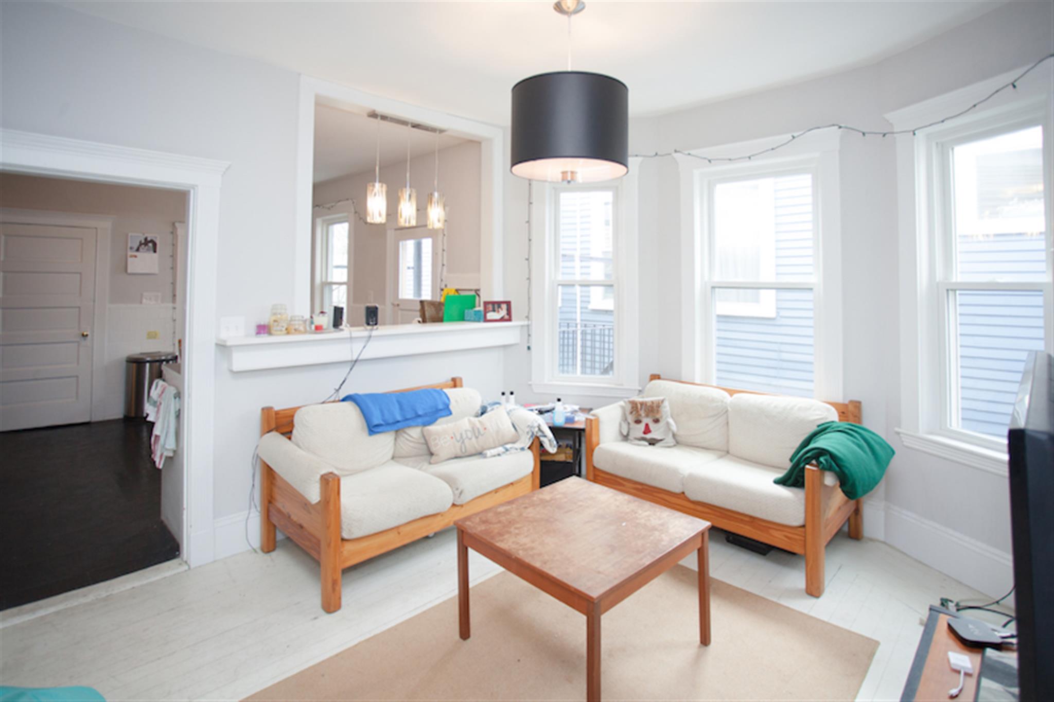 4 bed, 1 bath apartment for rent at 368 Broadway Unit 3, Mid Cambridge — photo 5 of 13