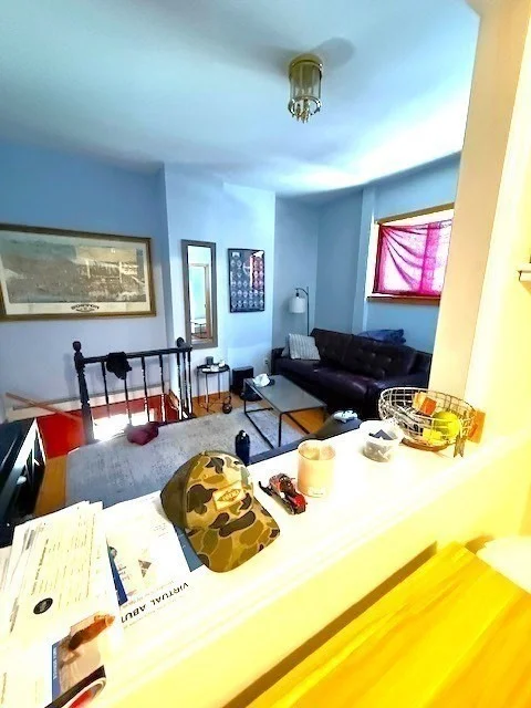 281 E, South Boston