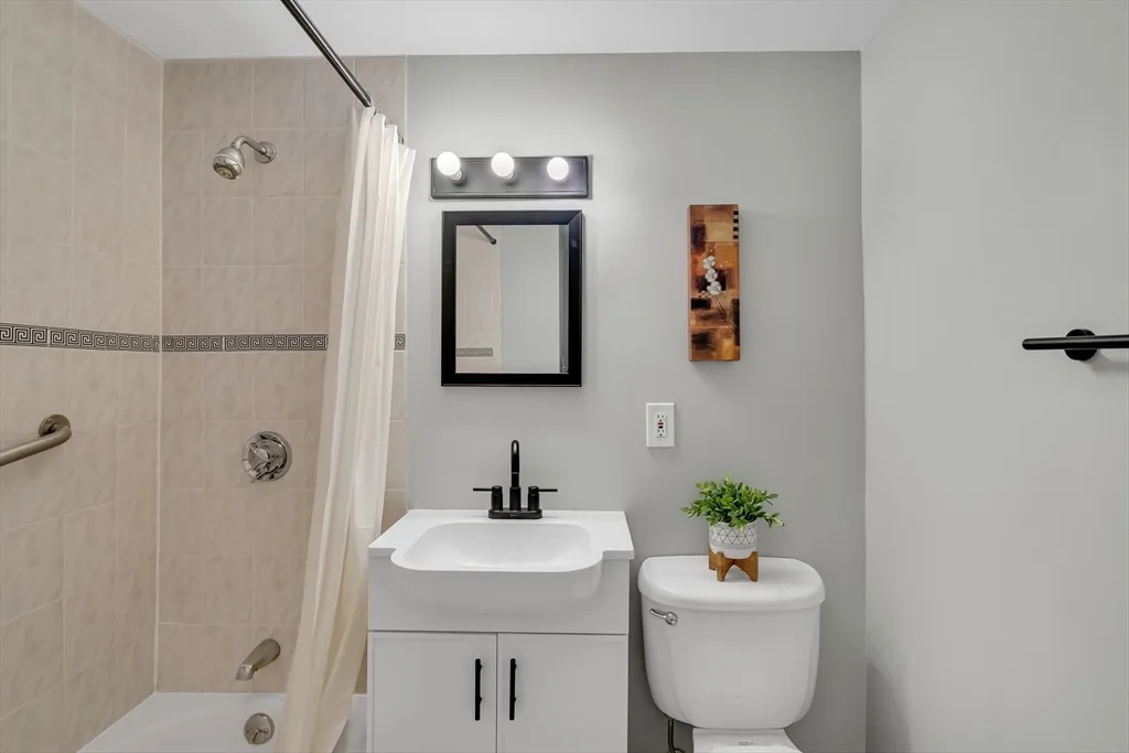 100 Marion St, Griggs Park