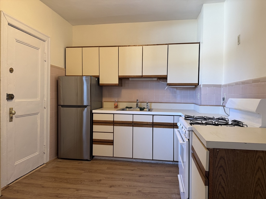 55 Thatcher, Coolidge Corner