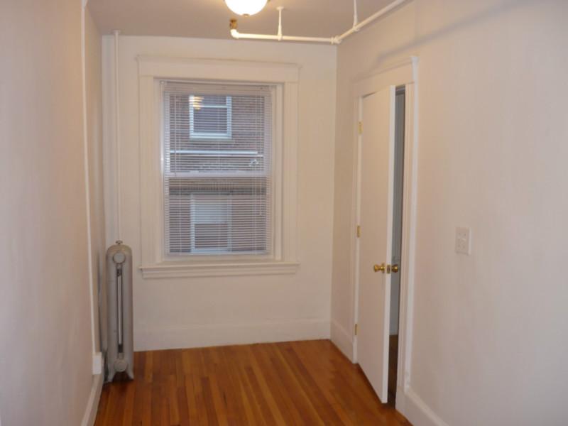 2 bed, 1 bath apartment for rent at 1615 Commonwealth Ave Unit 12A, Brighton — photo 7 of 12