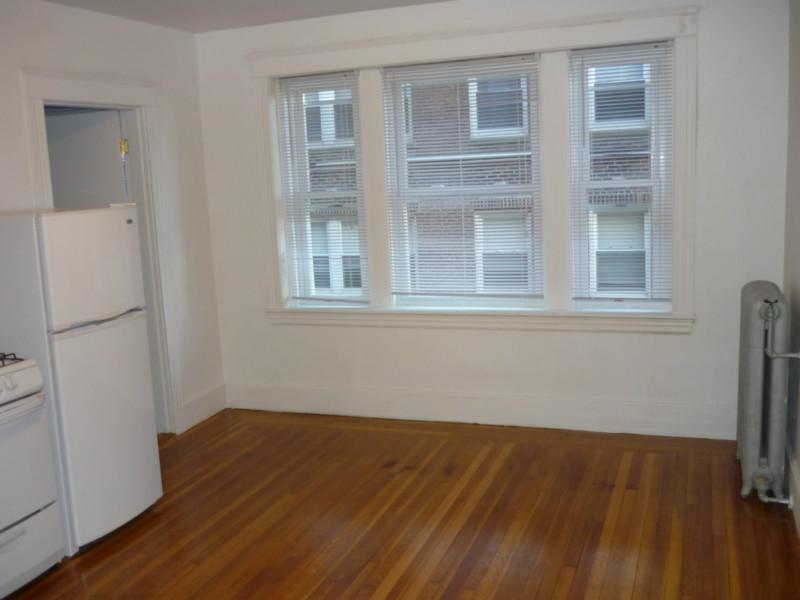 2 bed, 1 bath apartment for rent at 1615 Commonwealth Ave Unit 12A, Brighton — photo 9 of 12
