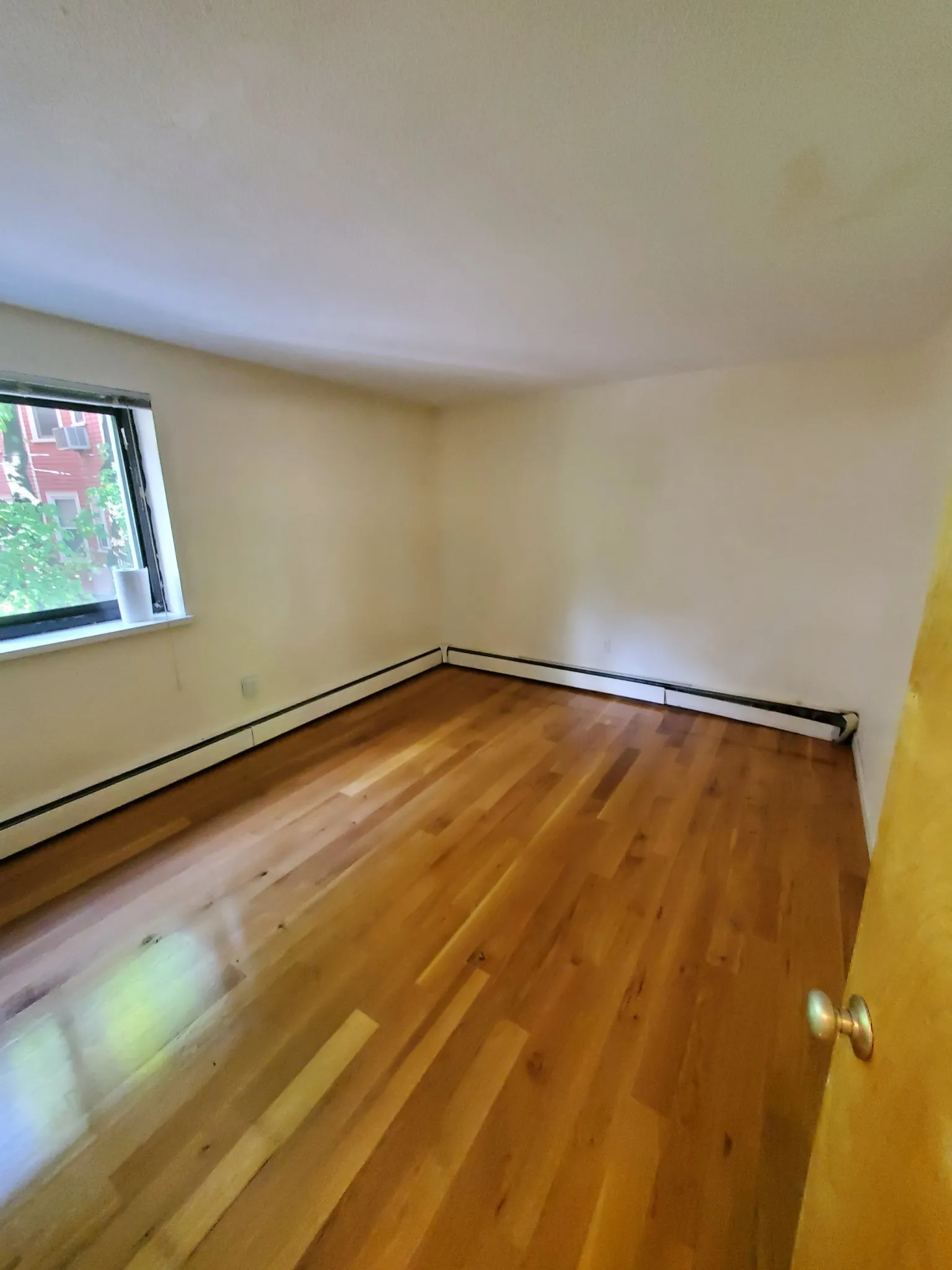 77 Trowbridge St, Mid-Cambridge