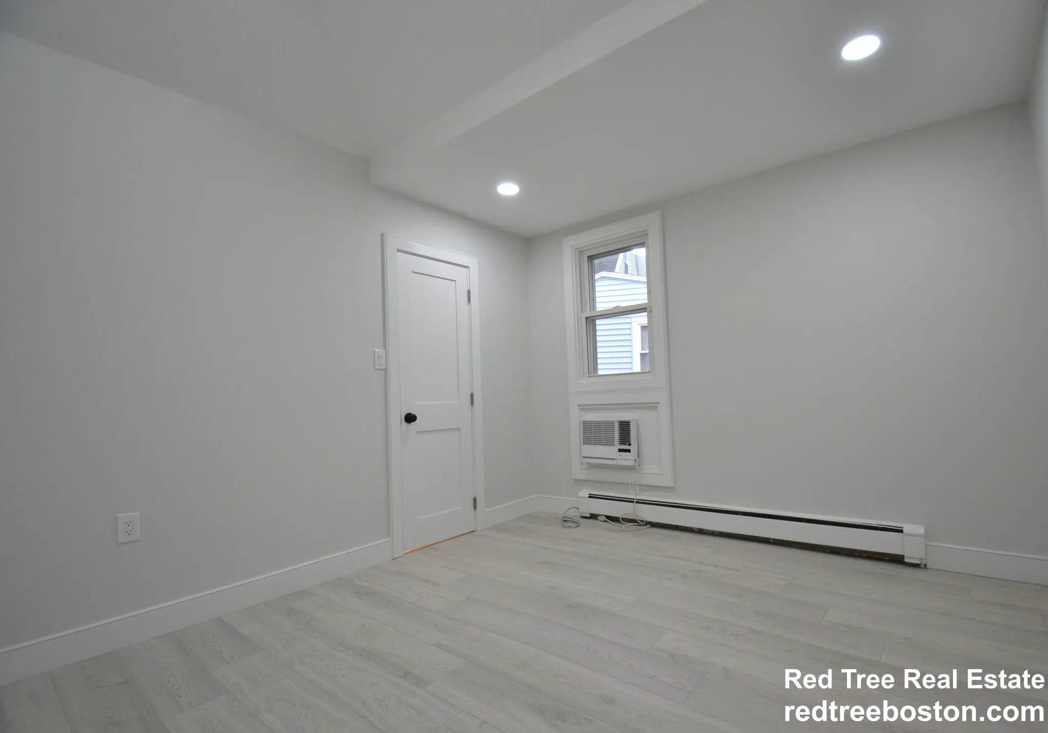 15 Avalon St, Revere