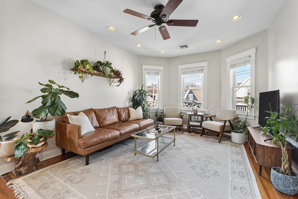 185 Savin Hill Ave, Dorchester