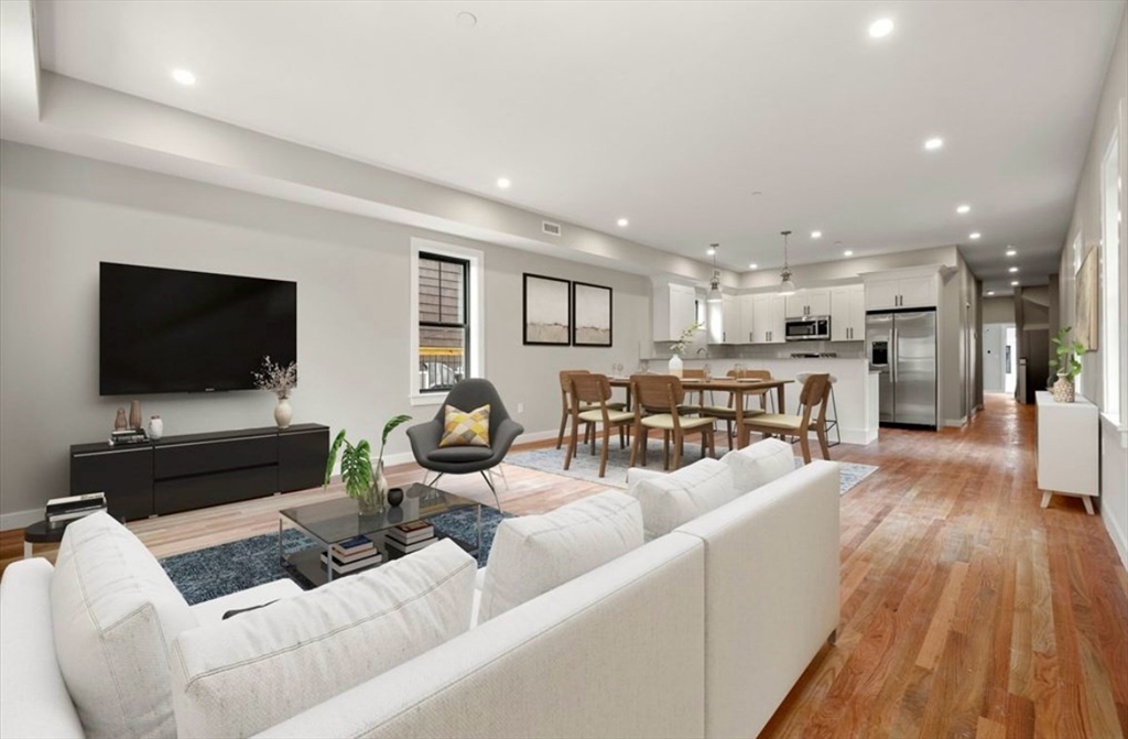 543 East 7th St, South Boston