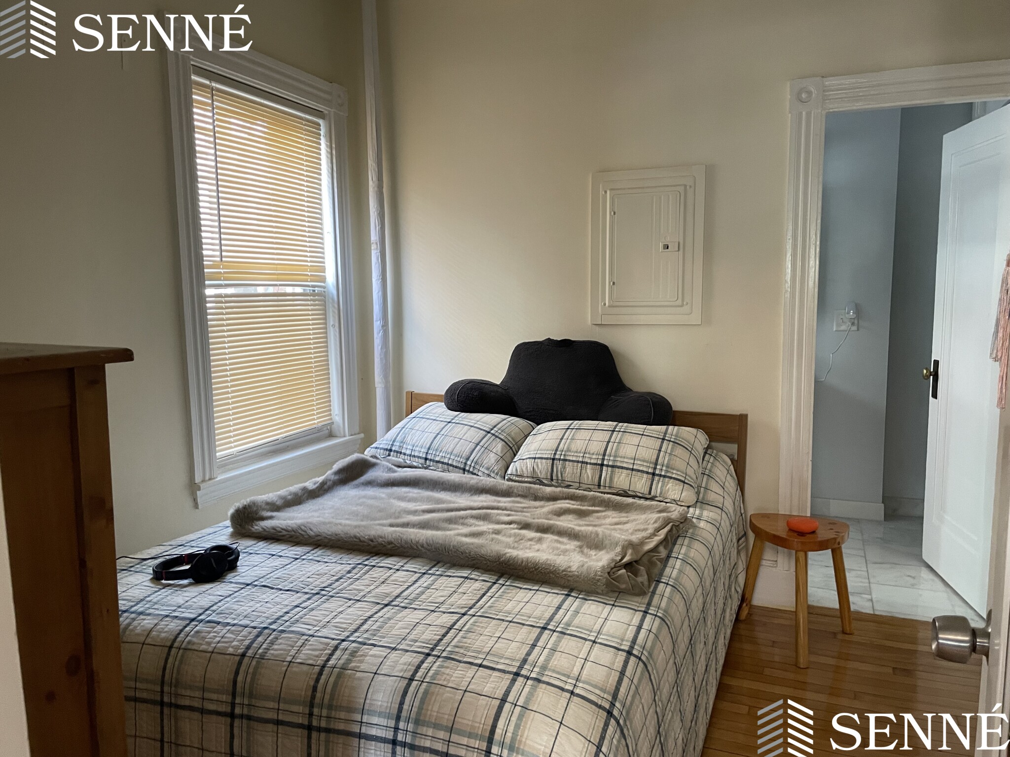 42 Rindge Ave, Porter Square