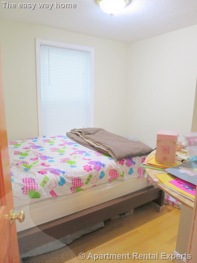 359-361 Western Ave, Cambridgeport