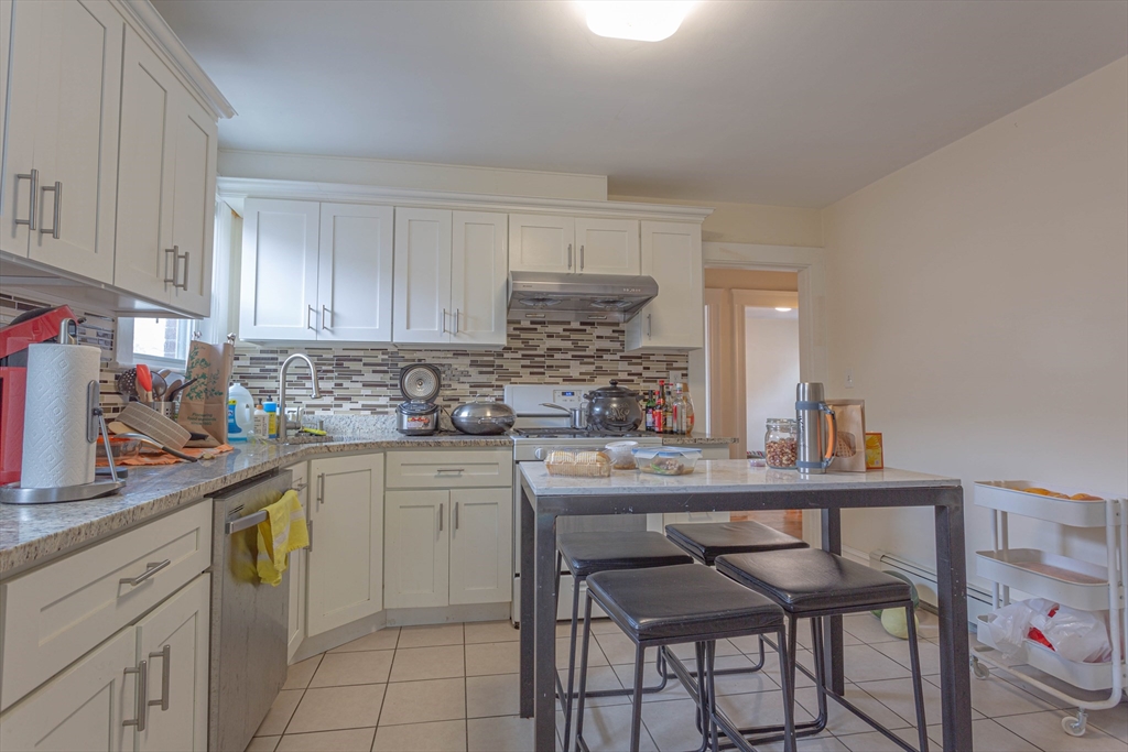 58-60 Colborne Rd, Boston