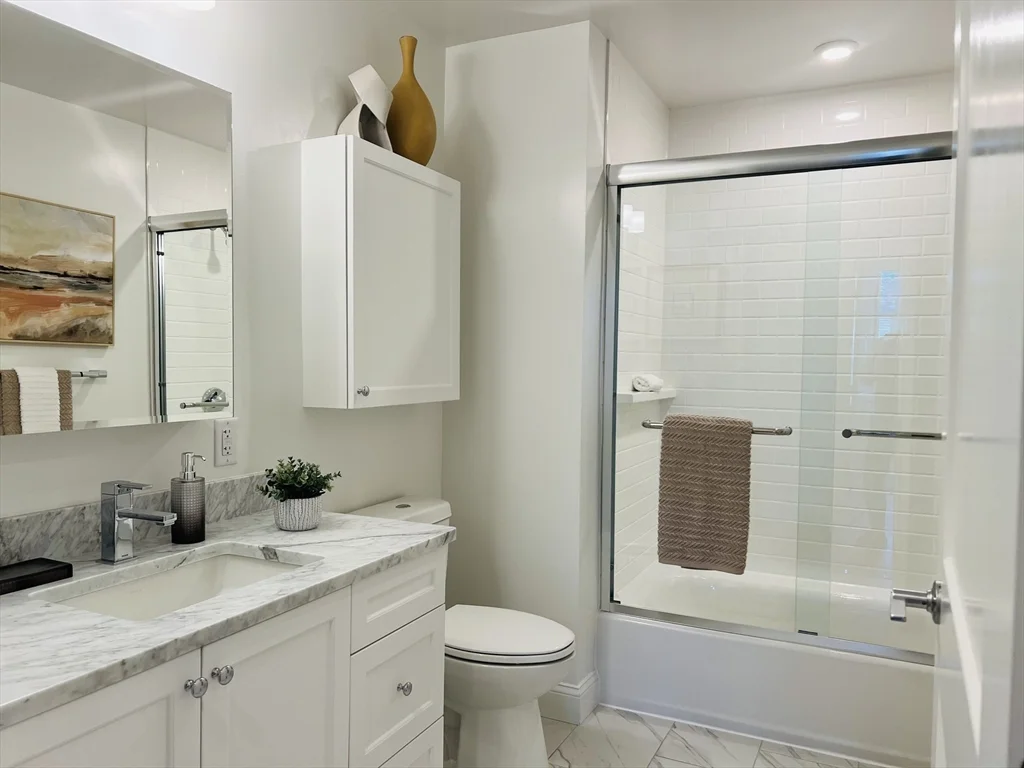 201 Sherman Rd, Chestnut Hill