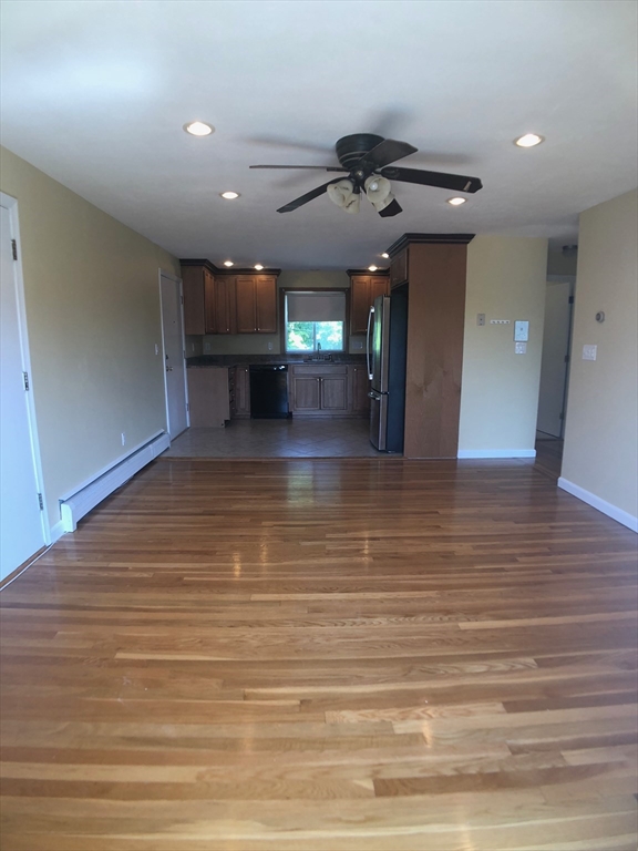 81 Lionel Ave, Waltham