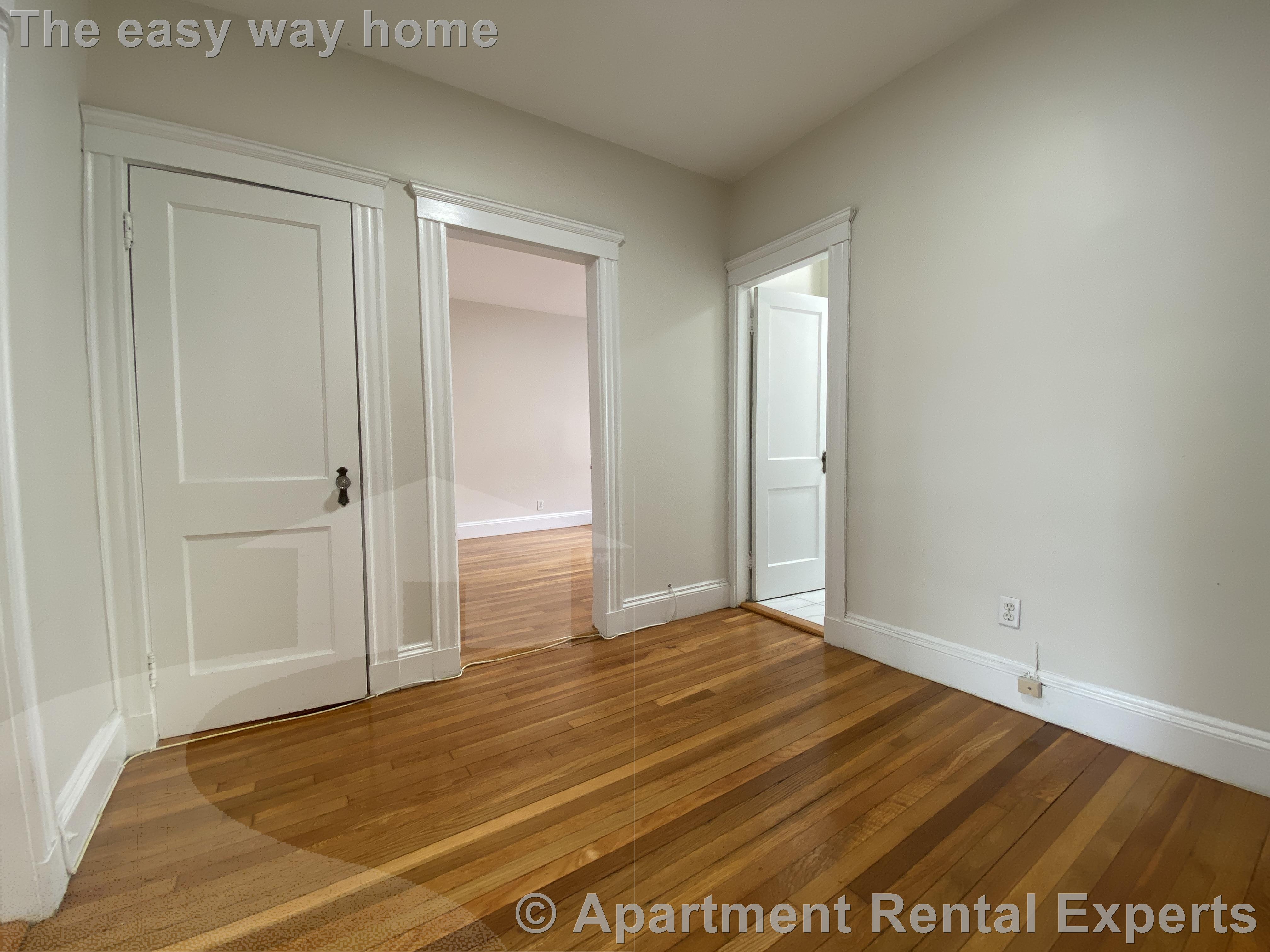 30 Langdon St, Harvard Square