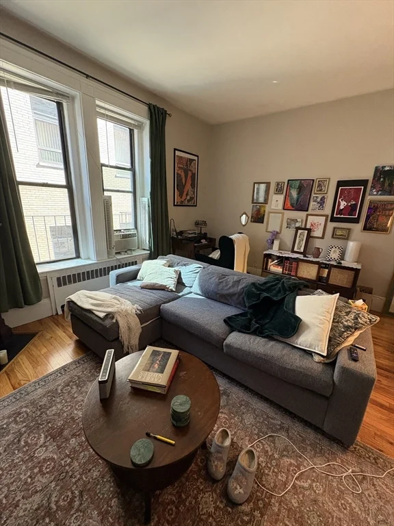 271 Dartmouth St, Back Bay