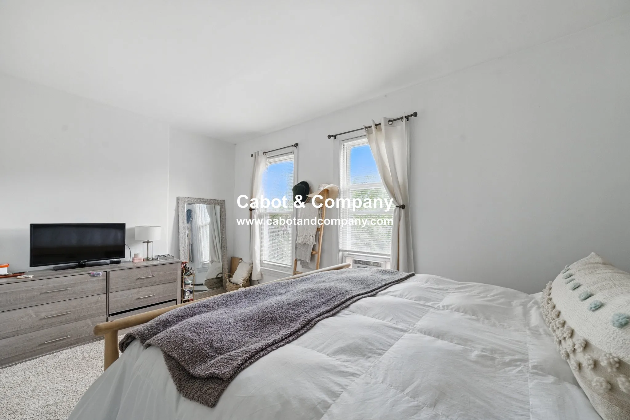 102 Appleton St, South End