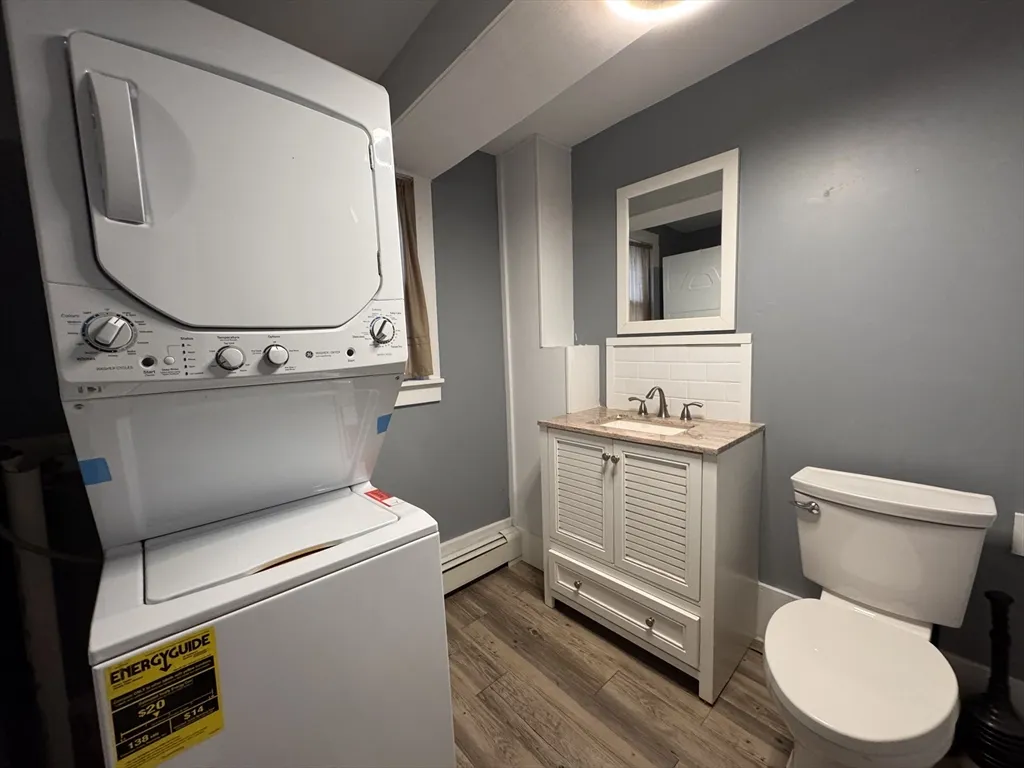 258 Walnut St, Bridgewater