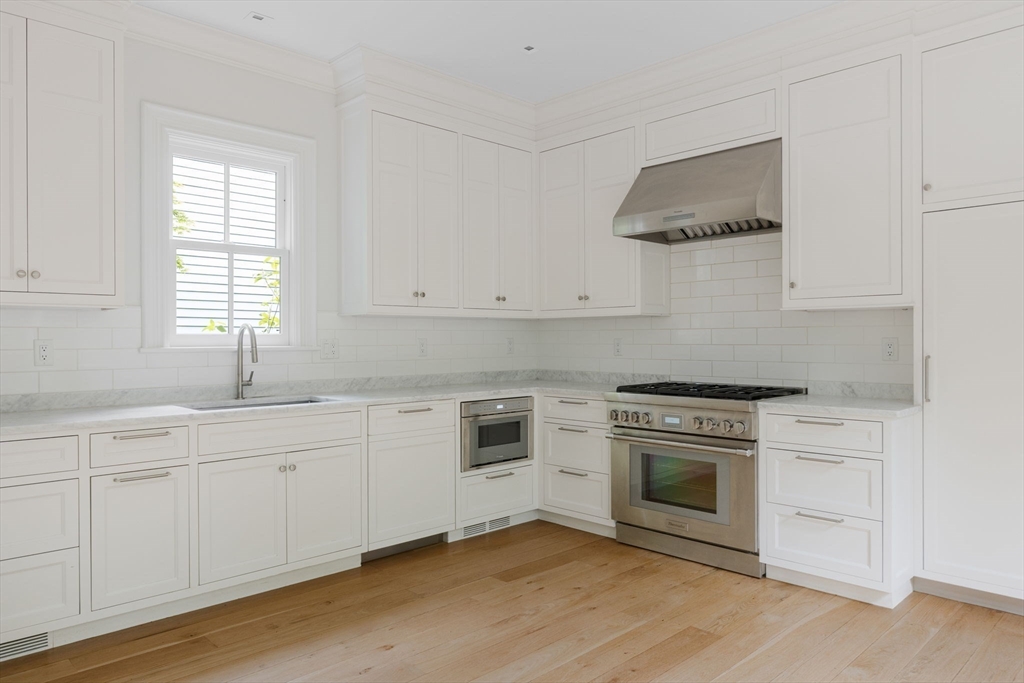 30 Walker St, Cambridge