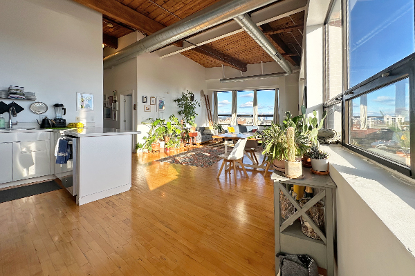 76 Lafayette St, Salem