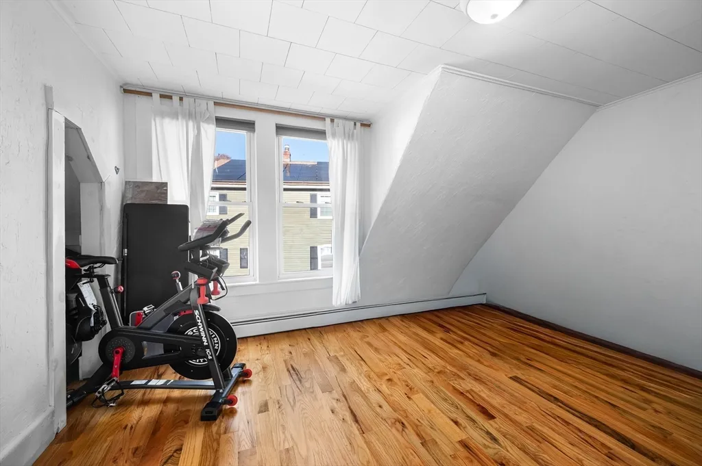 7 Leonard St, Milford