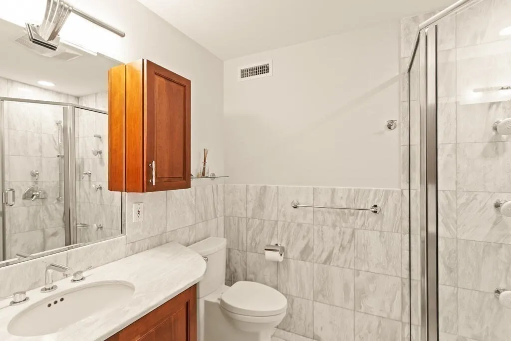 150 Country Club Rd, Oak Hill