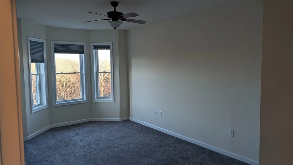 110 Trotter Rd, Weymouth